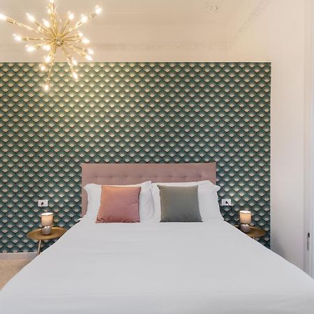 סלרנו Palazzo Galeoni Luxury Suites מראה חיצוני תמונה