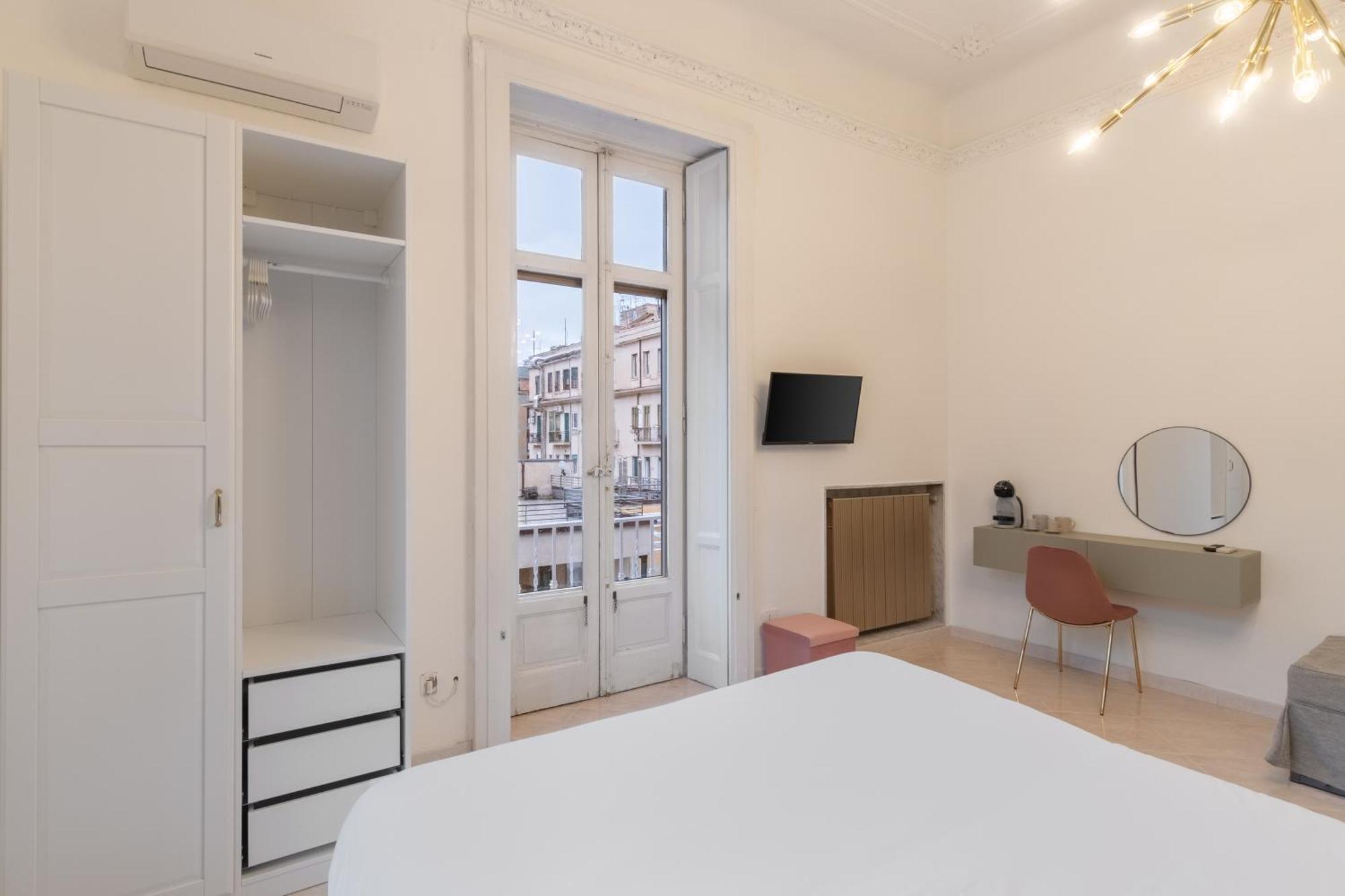 סלרנו Palazzo Galeoni Luxury Suites מראה חיצוני תמונה